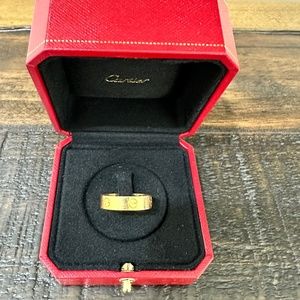 Cartier 18k gold ring with certificate